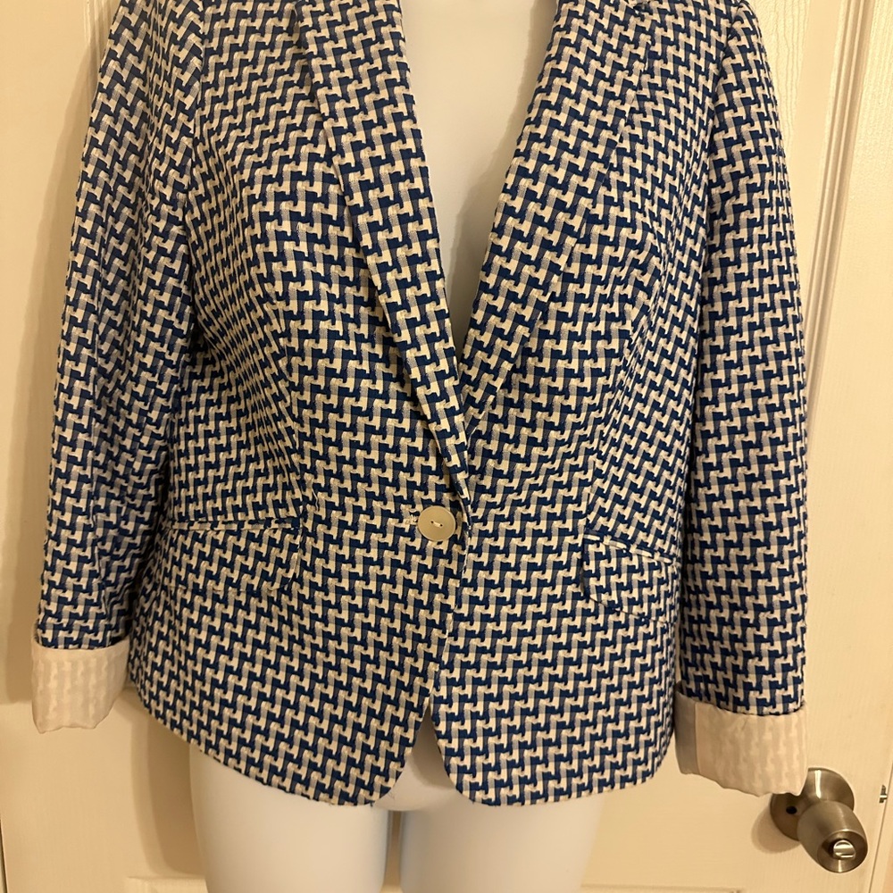 The Limited Navy and White Patterned Blazer